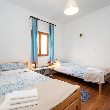 Casa vacanze Awesome In Murvica Gornja