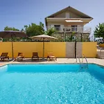 Pet Friendly In Murvica Gornja Dom wakacyjny