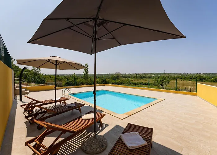 Pet Friendly In Murvica Gornja * Njegus