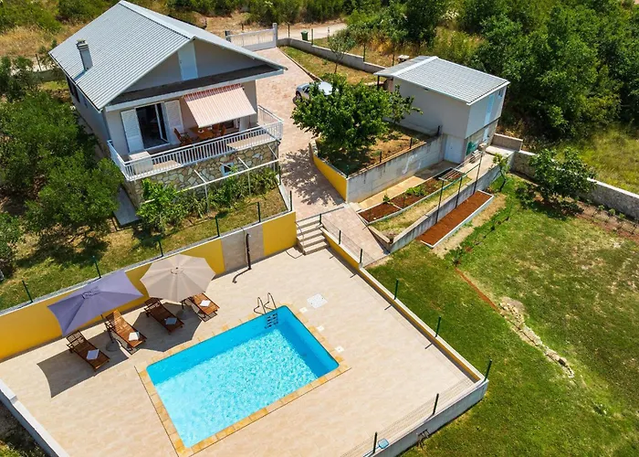 Pet Friendly In Murvica Gornja * Njegus